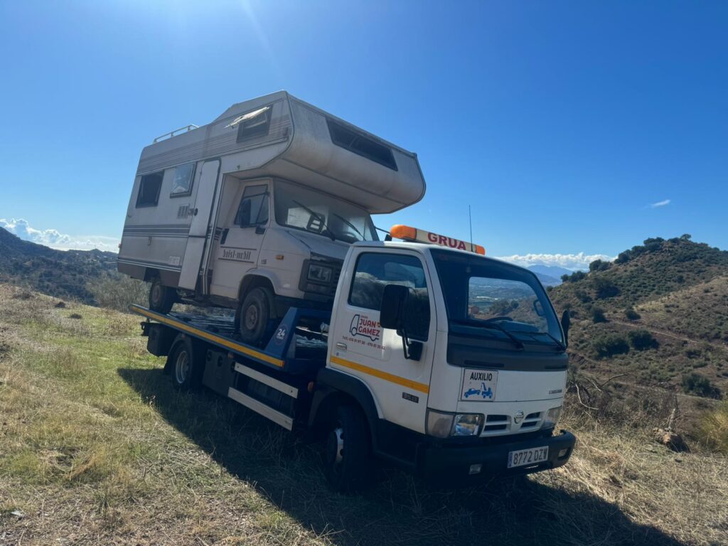 Especialista en transporte de vehículos con grúa propia en Málaga