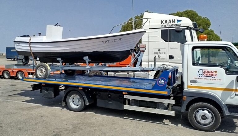Traslado de caravanas, embarcaciones y autocaravanas en Málaga