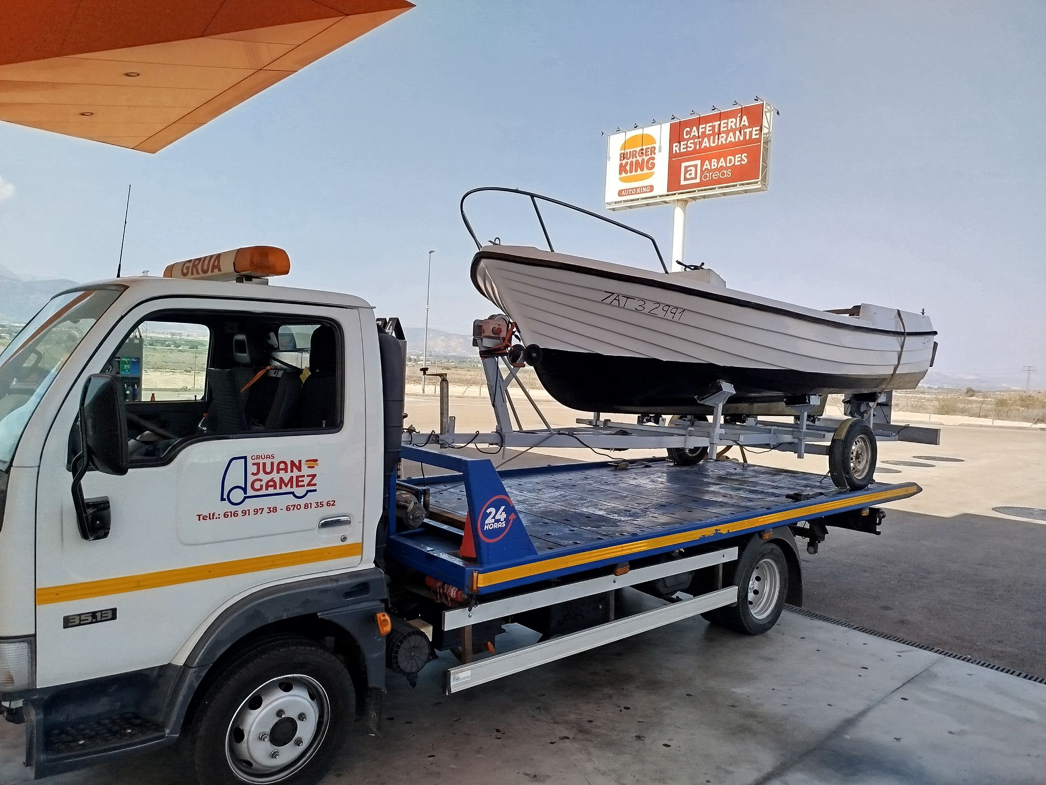 Compramos vehículos para desguace en Málaga