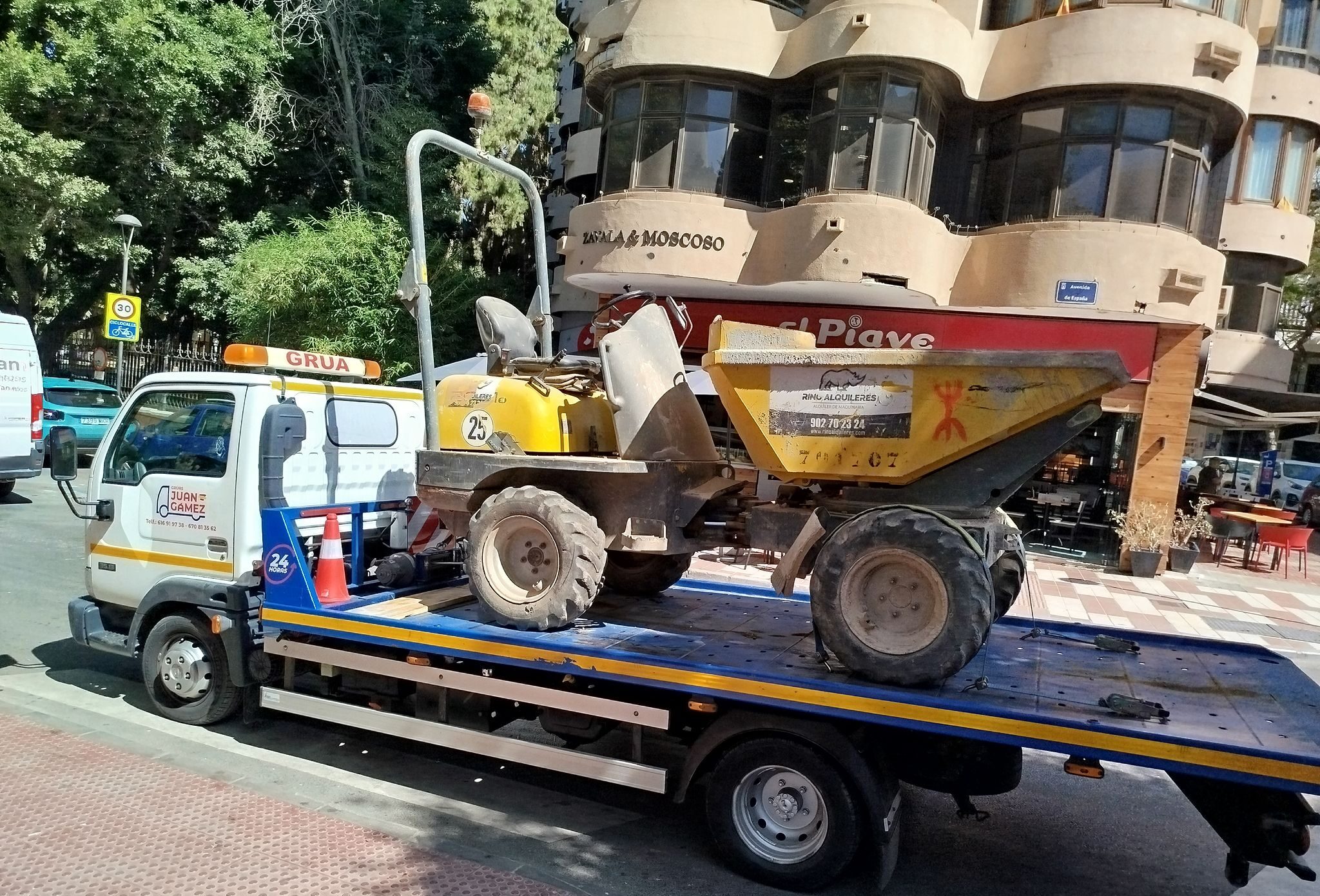 Gestión de certificados de destrucción de vehículos en Málaga
